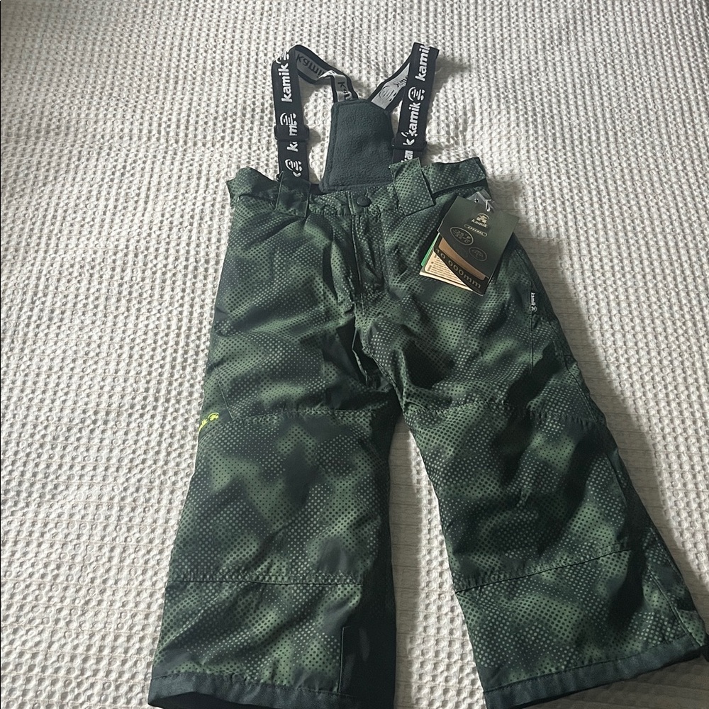 Kamik Green Patterned Snow Pants for Kids!